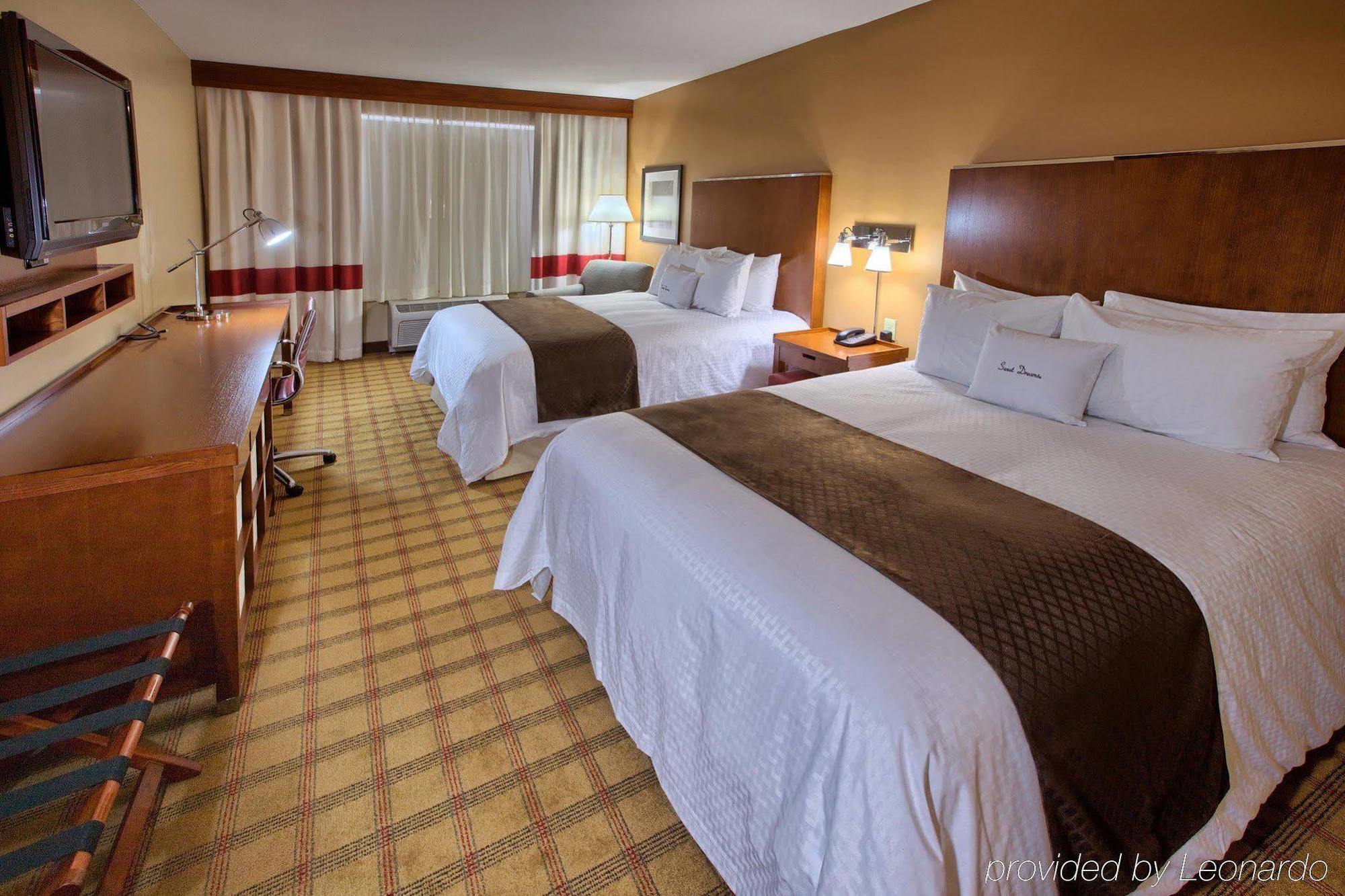 Doubletree By Hilton Raleigh-Cary Hotel Værelse billede
